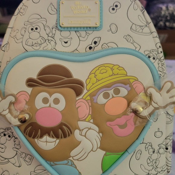 Loungefly Disney backpack - Picture 2 of 7